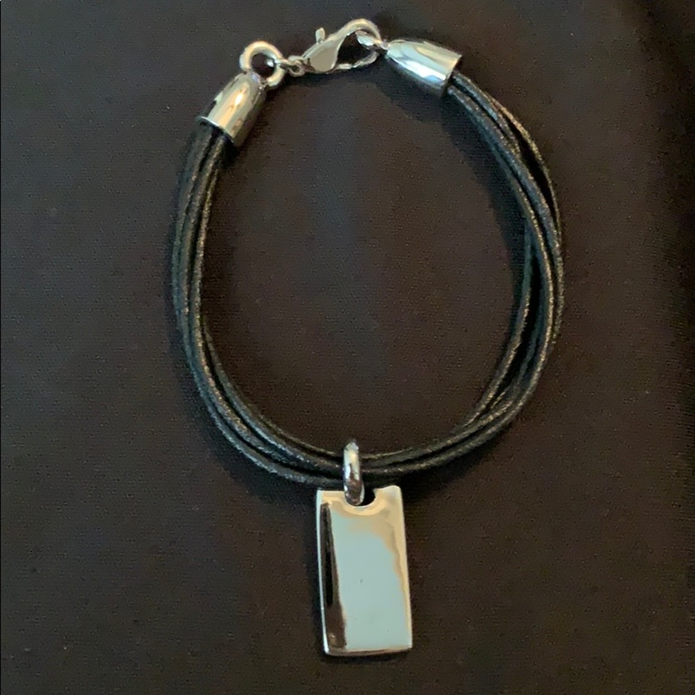 Nine West Leather bracelet classic square drop